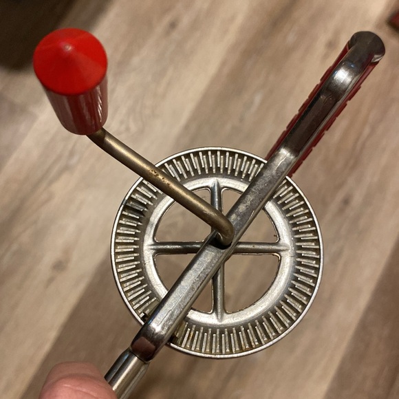 ✨Vintage Maynard Hand Egg Beater ✨ - Picture 3 of 7